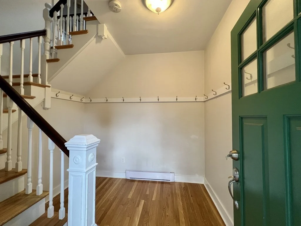 2 bed, 2 bath apartment for rent at 14 Birch Hill Ave Unit 2, Wakefield — photo 3 of 32