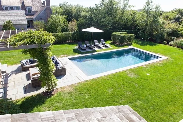 5 bed, 4+ bath apartment for rent at 14 Blackfish Ln, Nantucket — photo 3 of 28