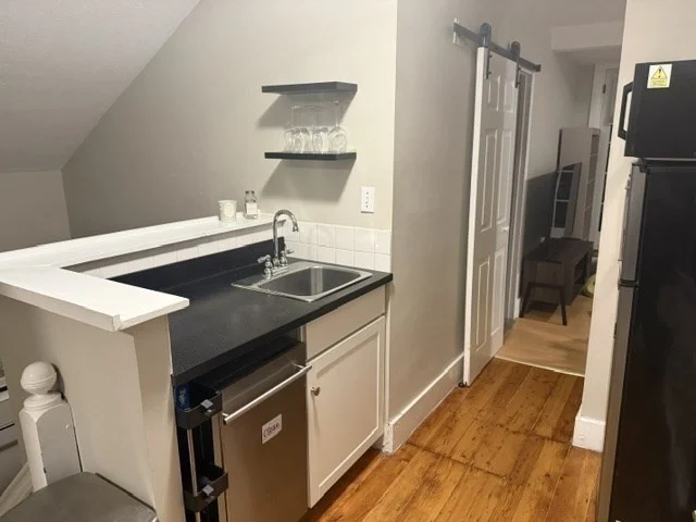 1 bed, 1 bath apartment for rent at 14 Blanche St Unit 3, Dorchester — photo 8 of 12