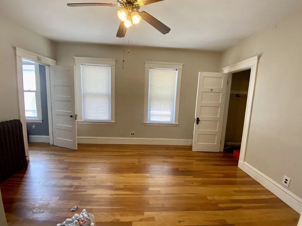 5 bed, 2 bath apartment for rent at 14 Bowdoin St Unit 2, Tufts University — photo 21 of 38