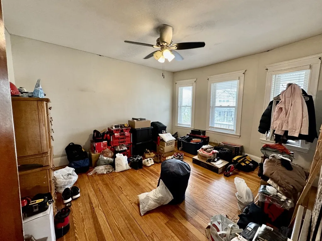 5 bed, 2 bath apartment for rent at 14 Bowdoin St Unit 2, Tufts University — photo 30 of 38