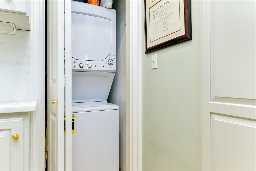 1 bed, 1 bath apartment for rent at 14 Braddock Park Unit 2, South End — photo 14 of 18