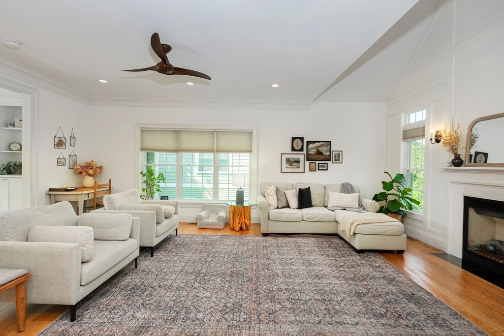5 bed, 3 bath apartment for rent at 14 Brattle Ln, Arlington — photo 16 of 32