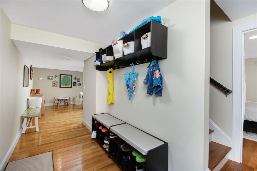5 bed, 3 bath apartment for rent at 14 Brattle Ln, Arlington — photo 32 of 32