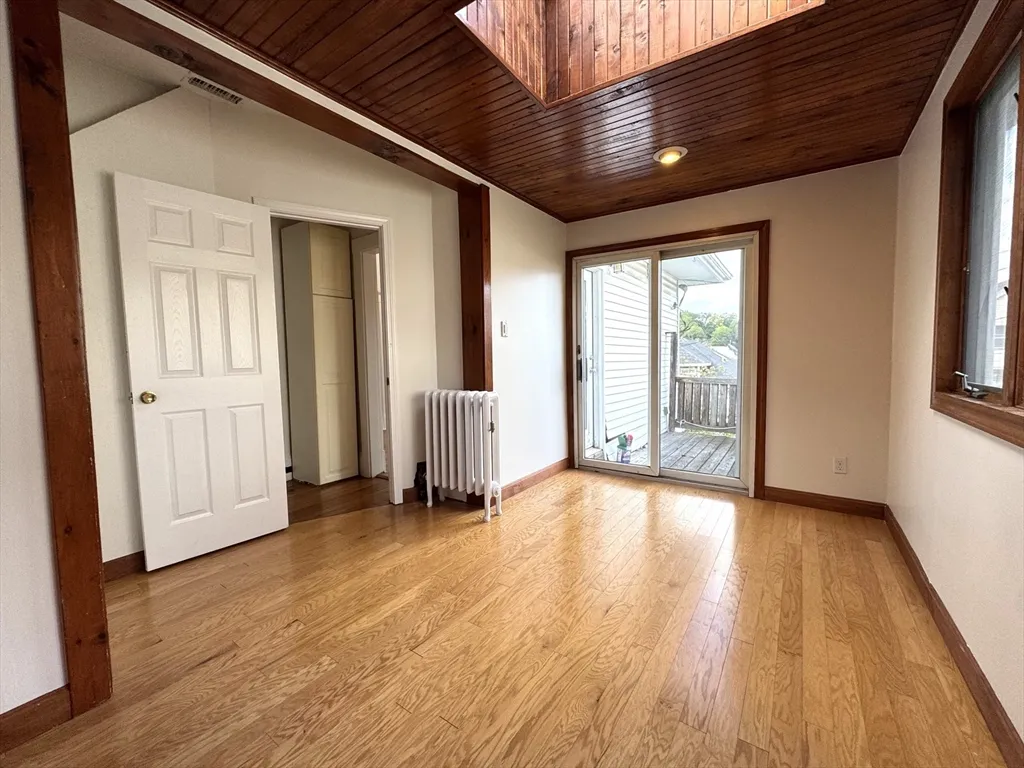 4 bed, 2 bath apartment for rent at 14 Breck Ave Unit 2, Oak Square — photo 17 of 26