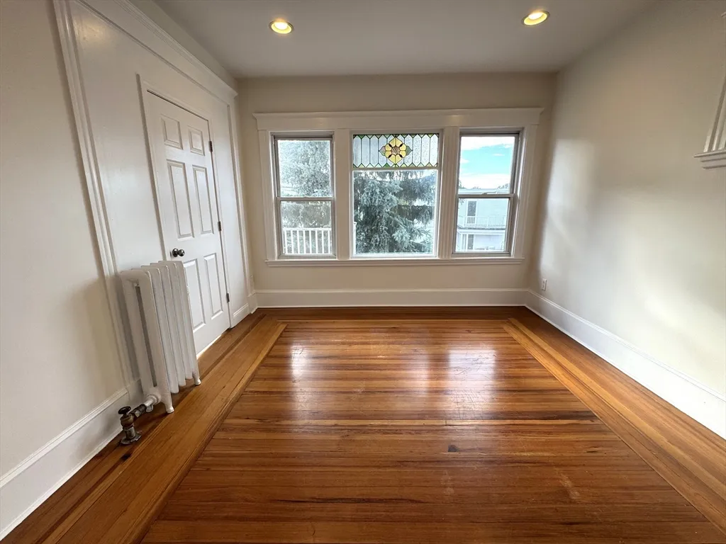 4 bed, 2 bath apartment for rent at 14 Breck Ave Unit 2, Oak Square — photo 10 of 26