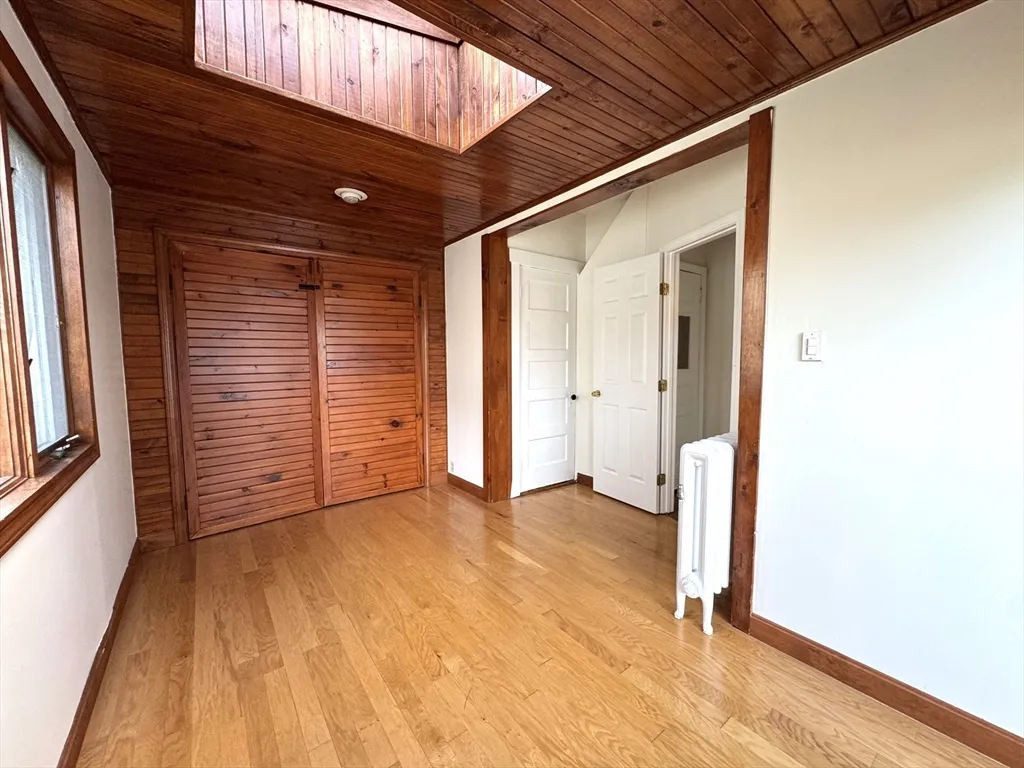 4 bed, 2 bath apartment for rent at 14 Breck Ave Unit 2, Oak Square — photo 18 of 26