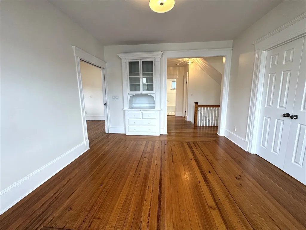 4 bed, 2 bath apartment for rent at 14 Breck Ave Unit 2, Oak Square — photo 6 of 26