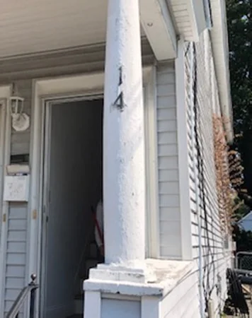 4 bed, 1 bath apartment for rent at 14 Burnside St Unit 1, Lowell — photo 2 of 11