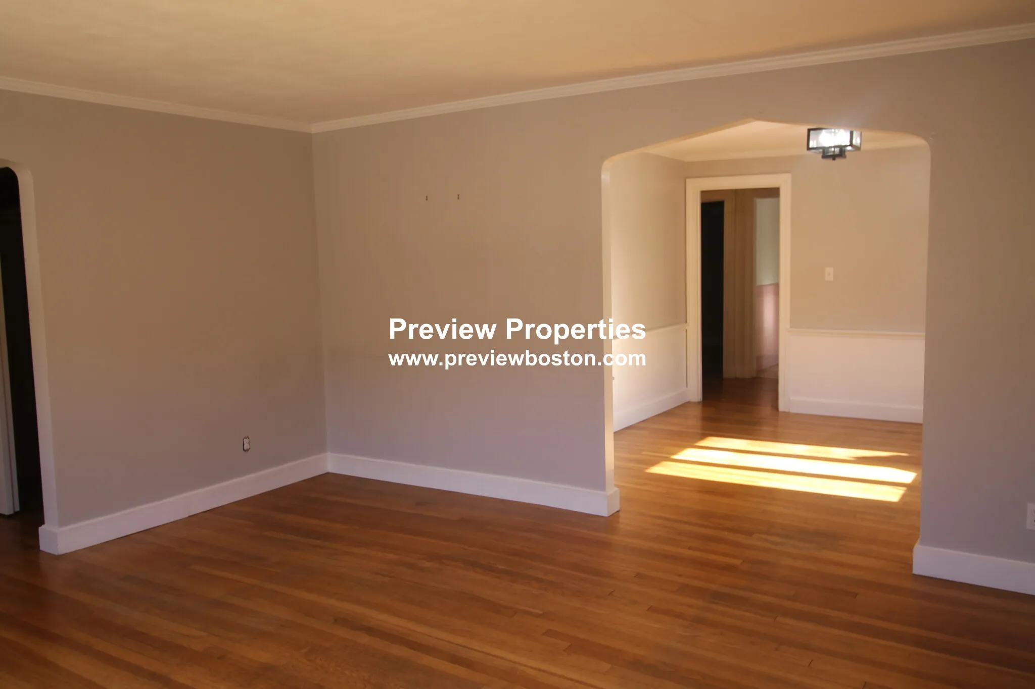 2 bed, 1 bath apartment for rent at 14 Caltha Rd Unit 1P, Oak Square — photo 12 of 33