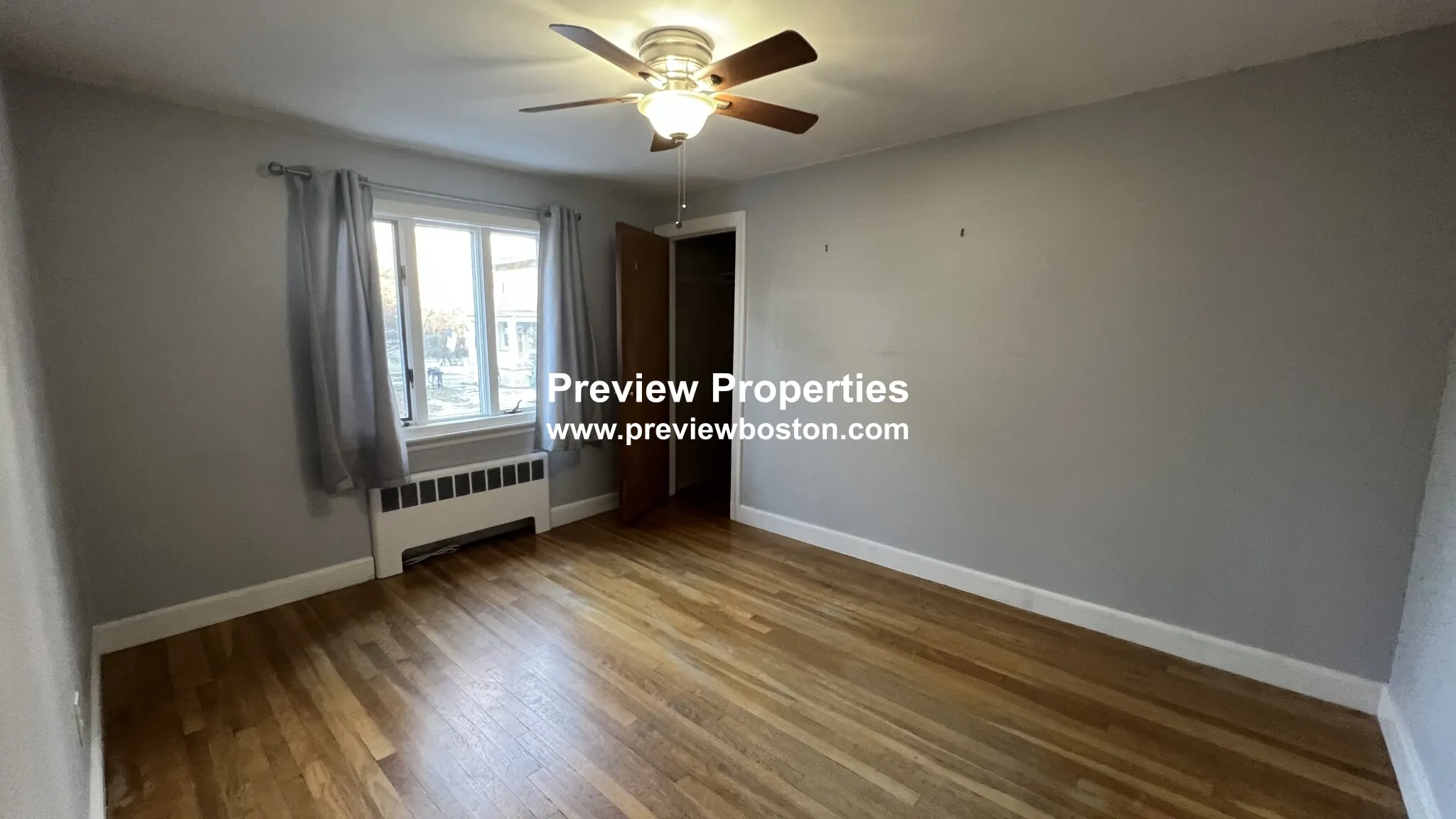 2 bed, 1 bath apartment for rent at 14 Caltha Rd Unit 1P, Oak Square — photo 5 of 33