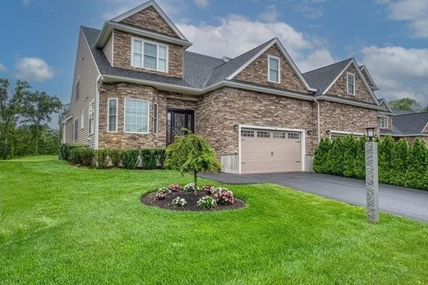 2 bed, 2 bath apartment for rent at 14 Cape Club Dr Unit 14, Sharon