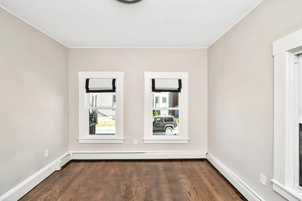 1 bed, 1 bath apartment for rent at 14 Carson St Unit 1, Dorchester — photo 5 of 8