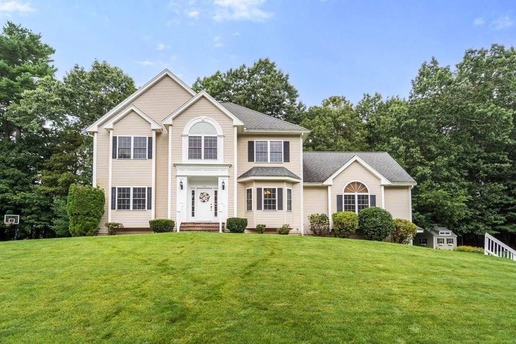 4 bed, 3 bath apartment for rent at 14 Cassimere St, Andover