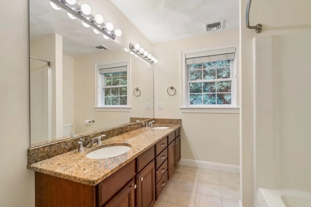 4 bed, 3 bath apartment for rent at 14 Cassimere St, Andover — photo 23 of 30