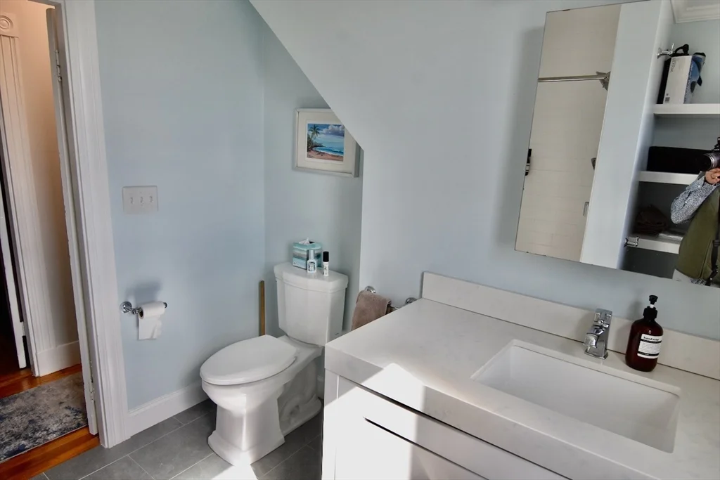 4 bed, 2 bath apartment for rent at 14 Castle Rock St Unit 14, Dorchester — photo 30 of 33