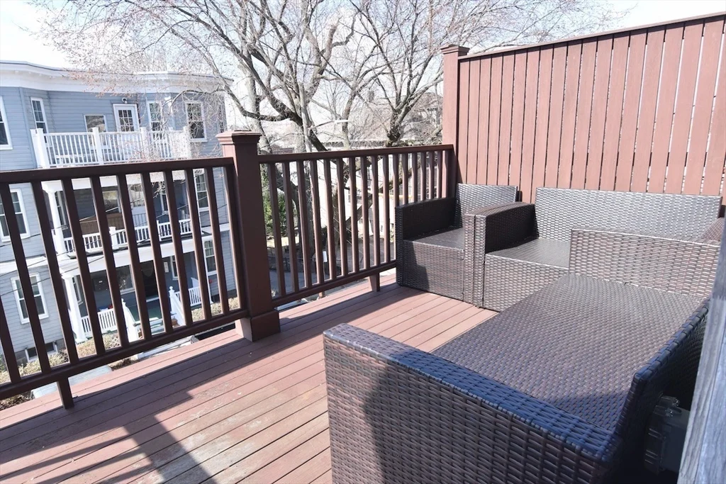 4 bed, 2 bath apartment for rent at 14 Castle Rock St Unit 14, Dorchester — photo 6 of 33
