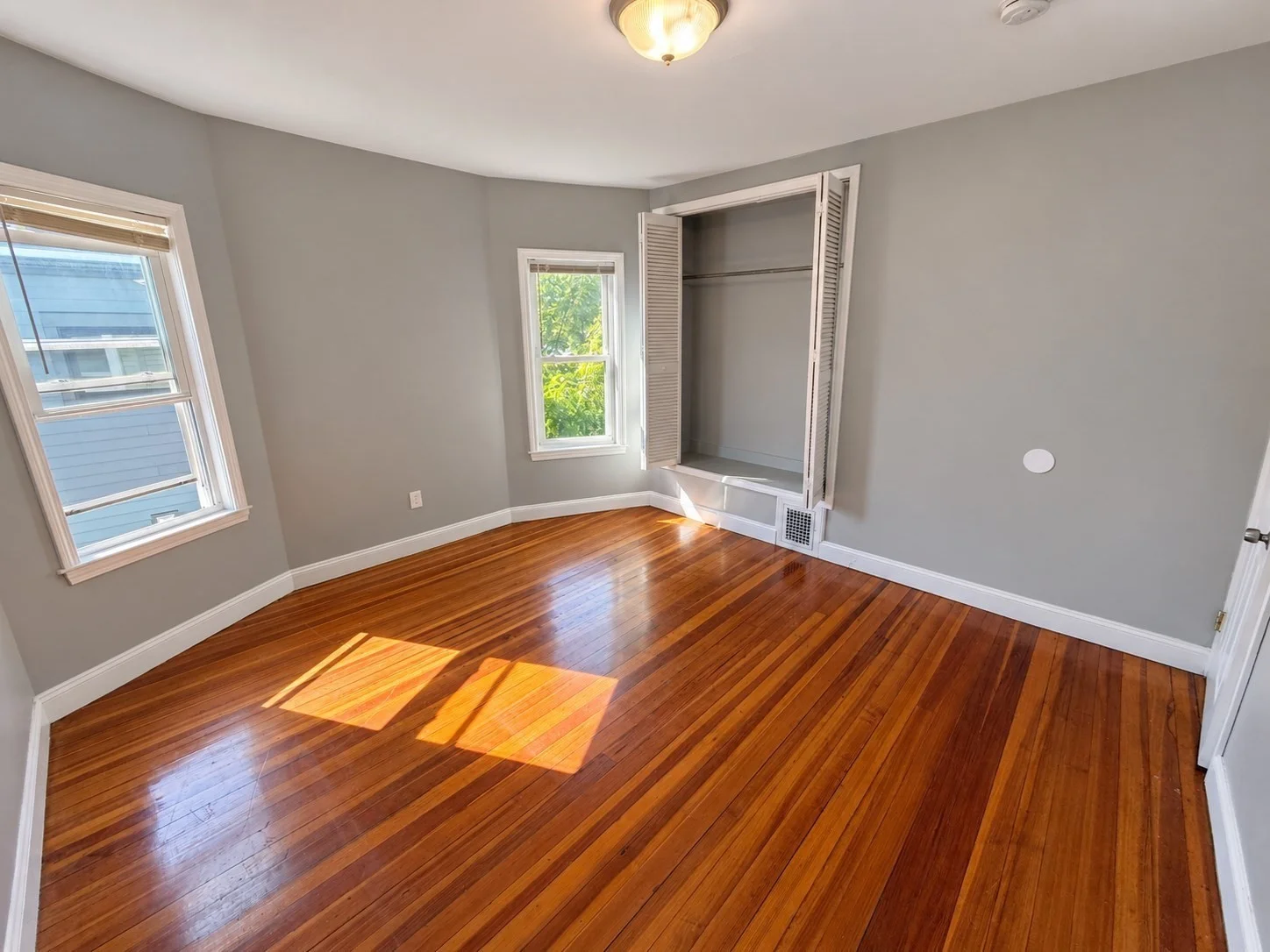 3 bed, 1 bath apartment for rent at 14 Cawfield St Unit 3, Dorchester — photo 8 of 16