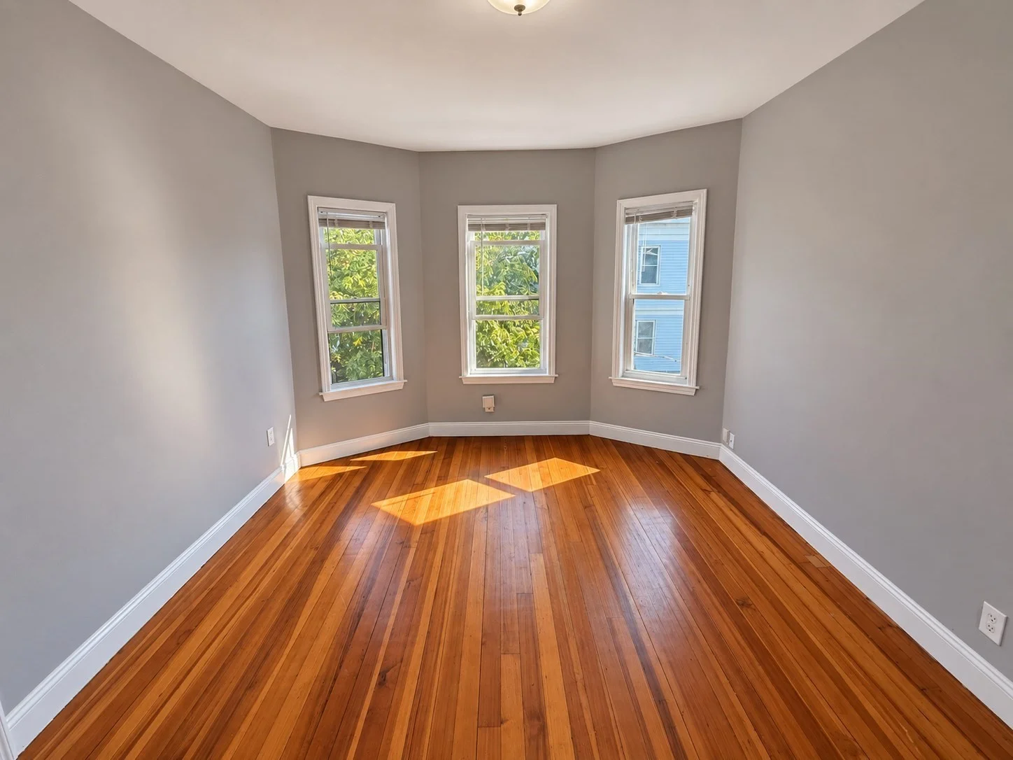 3 bed, 1 bath apartment for rent at 14 Cawfield St Unit 3, Dorchester — photo 9 of 16