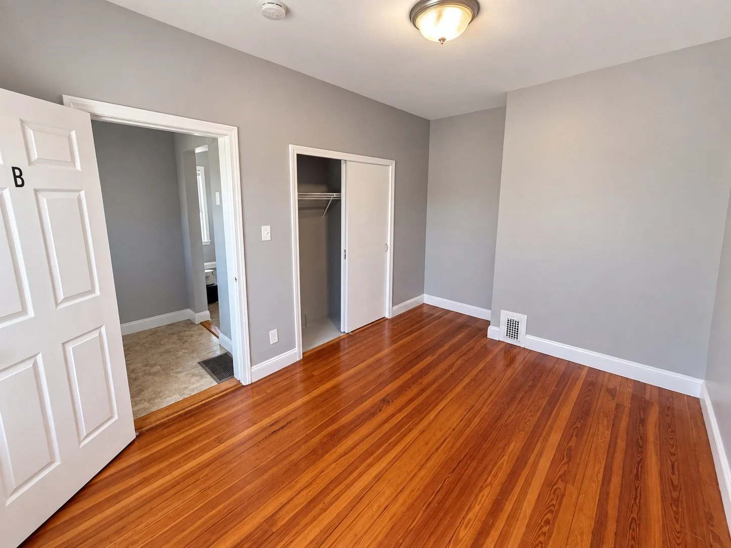 3 bed, 1 bath apartment for rent at 14 Cawfield St Unit 3, Dorchester — photo 6 of 16