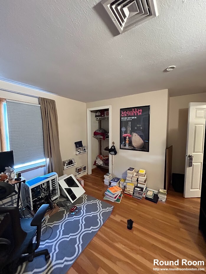 4 bed, 2 bath apartment for rent at 14 Cedarcrest Rd Unit 1, West Roxbury — photo 8 of 22