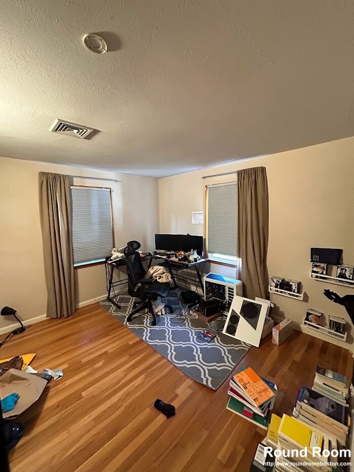 4 bed, 2 bath apartment for rent at 14 Cedarcrest Rd Unit 1, West Roxbury — photo 9 of 22