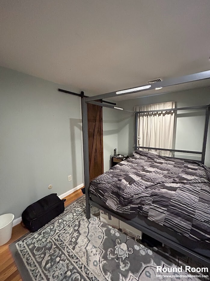 4 bed, 2 bath apartment for rent at 14 Cedarcrest Rd Unit 1, West Roxbury — photo 10 of 22