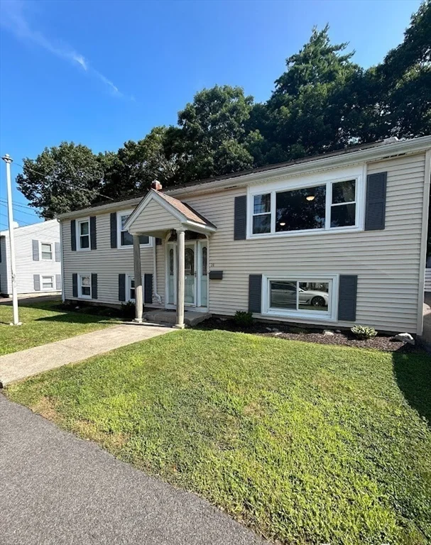4 bed, 2 bath apartment for rent at 14 Cedarcrest, West Roxbury — photo 14 of 14