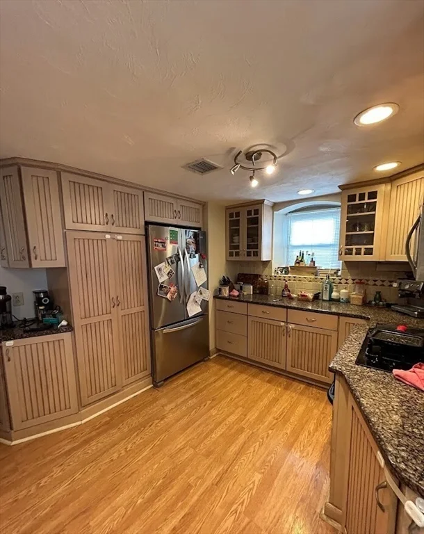 4 bed, 2 bath apartment for rent at 14 Cedarcrest, West Roxbury
