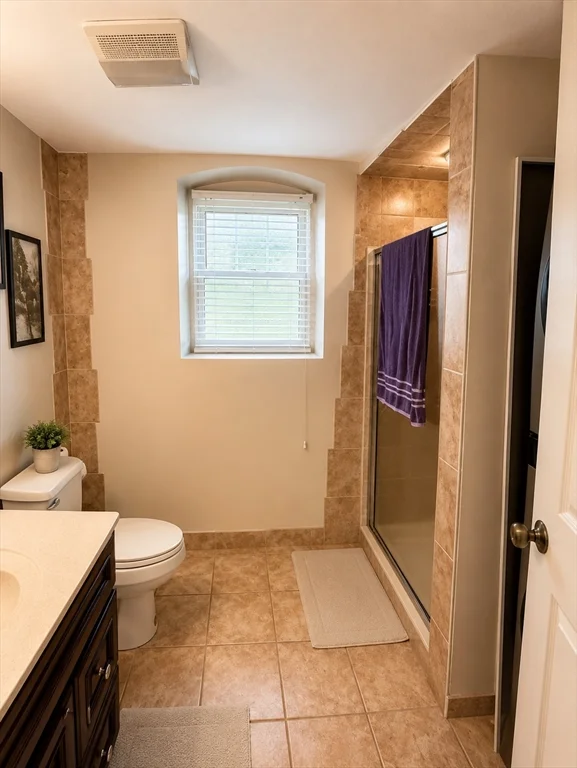 4 bed, 2 bath apartment for rent at 14 Cedarcrest, West Roxbury — photo 6 of 14
