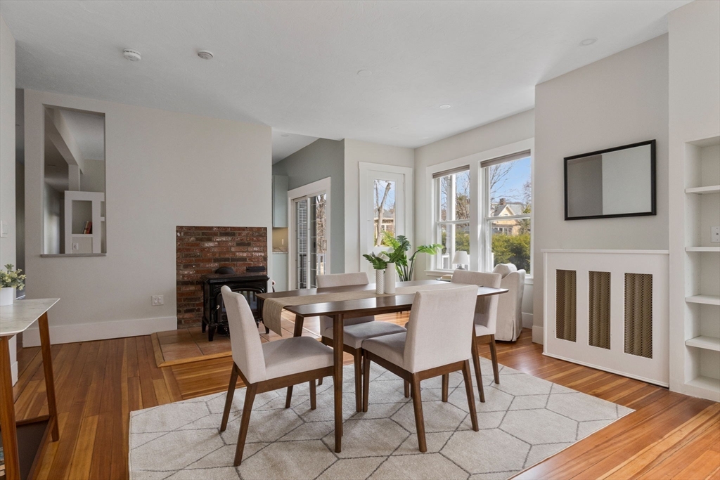 5 bed, 1 bath apartment for rent at 14 Center St Unit 3, Watertown — photo 8 of 18