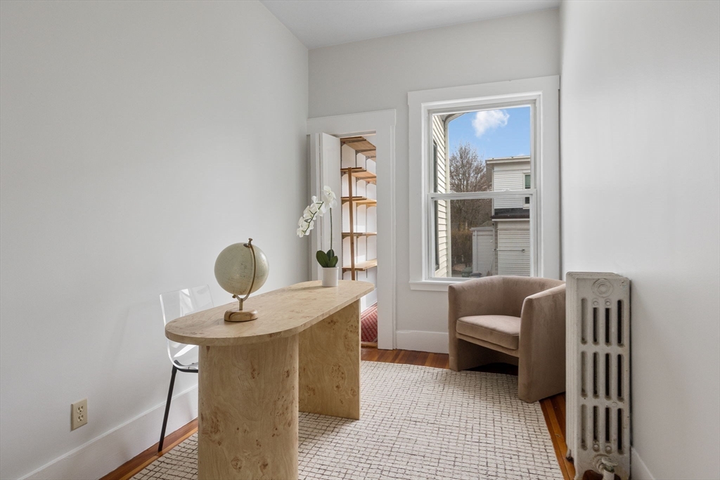 5 bed, 1 bath apartment for rent at 14 Center St Unit 3, Watertown — photo 11 of 18