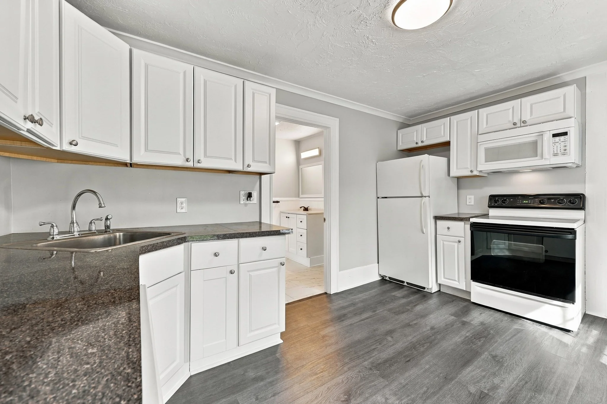 2 bed, 1 bath apartment for rent at 14 Central St Unit 2, Ashburnham — photo 4 of 41