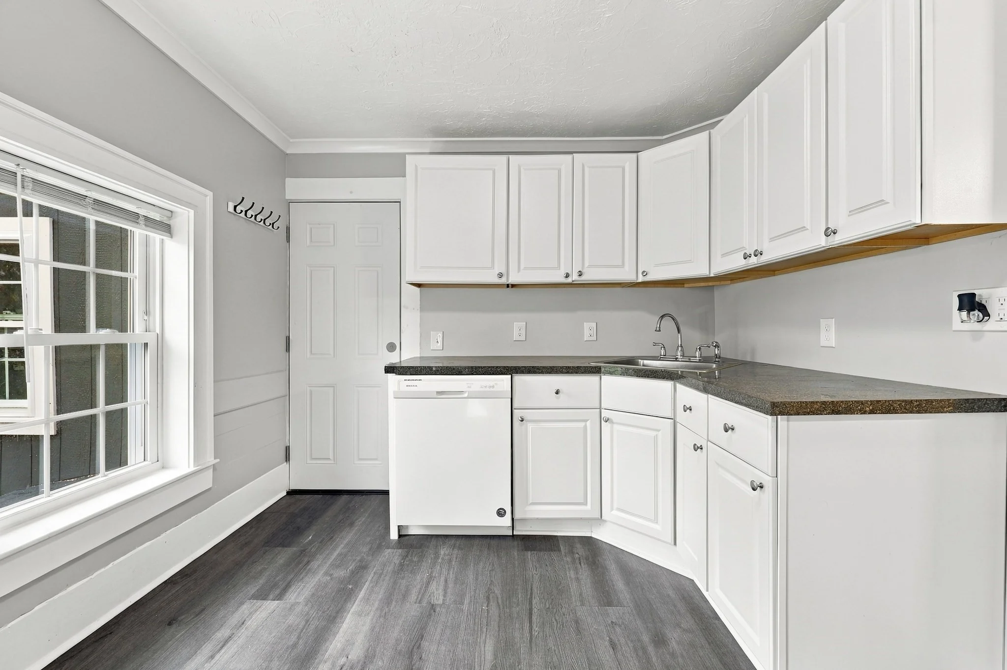 2 bed, 1 bath apartment for rent at 14 Central St Unit 2, Ashburnham — photo 9 of 41
