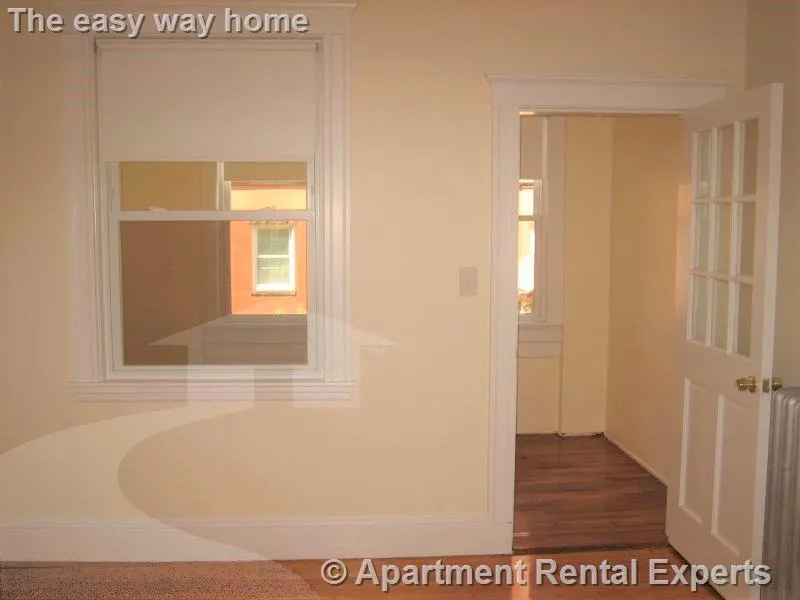 3 bed, 1 bath apartment for rent at 14 Centre St Unit 4, Central Square — photo 6 of 11