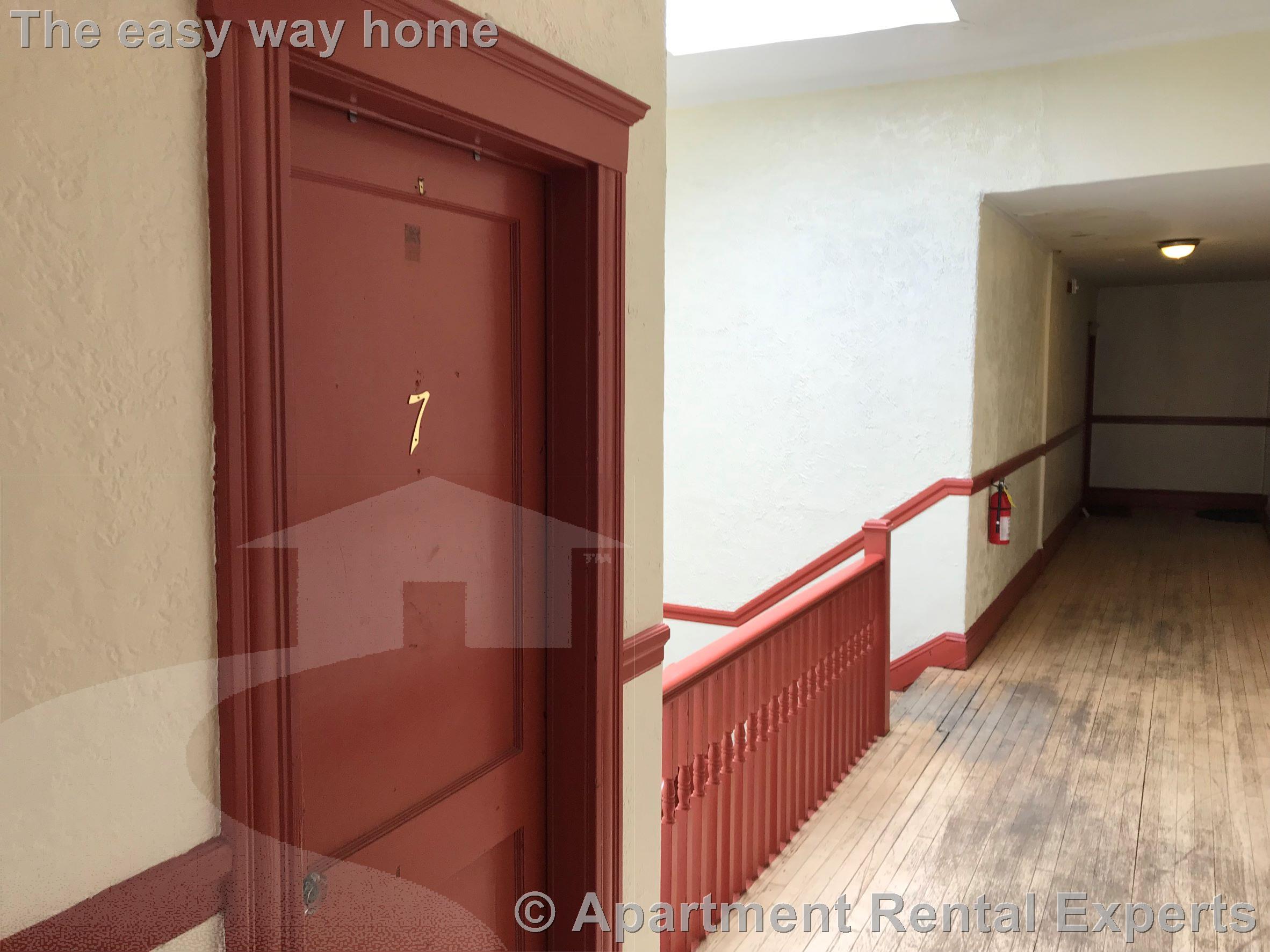 3 bed, 1 bath apartment for rent at 14 Centre St Unit 7, Central Square — photo 19 of 20