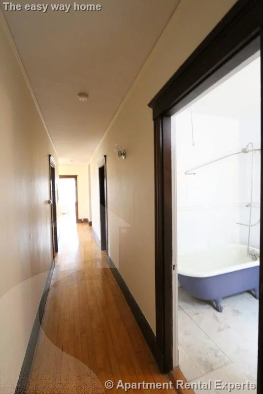 3 bed, 1 bath apartment for rent at 14 Centre St Unit 8, Central Square — photo 16 of 17