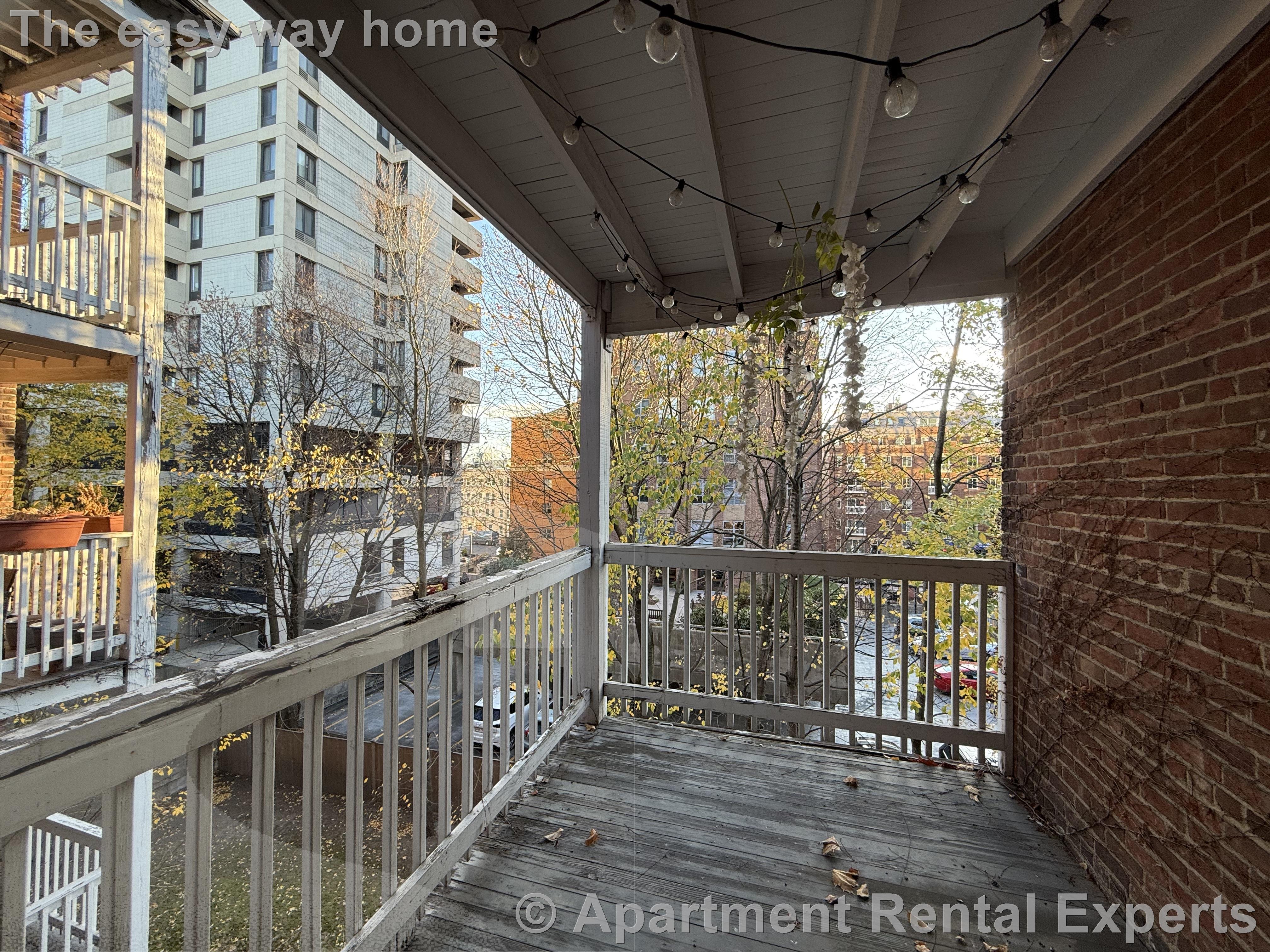 2 bed, 1 bath apartment for rent at 14 Centre St Unit F, Central Square — photo 5 of 7