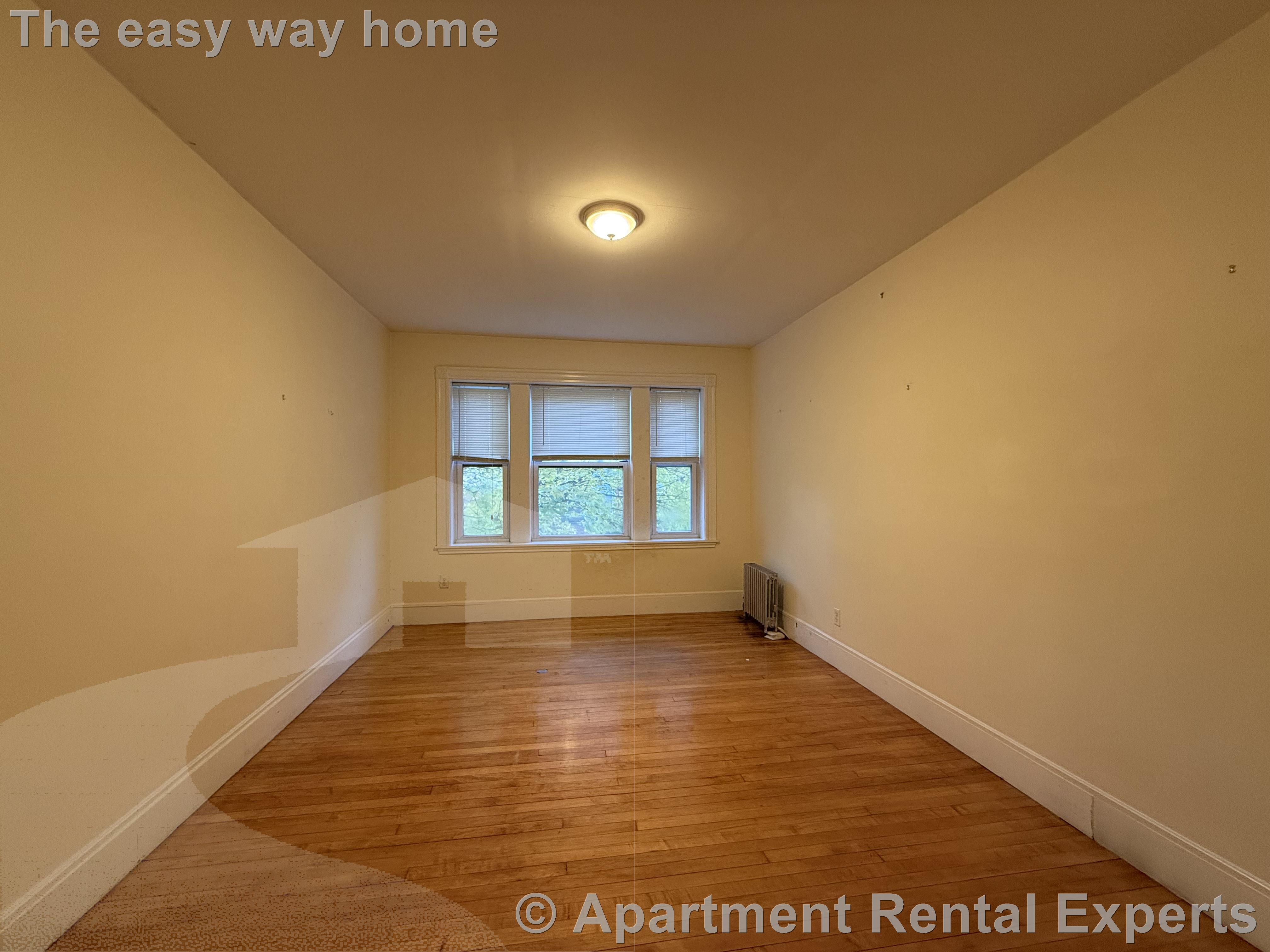 2 bed, 1 bath apartment for rent at 14 Centre St Unit F, Central Square — photo 2 of 7