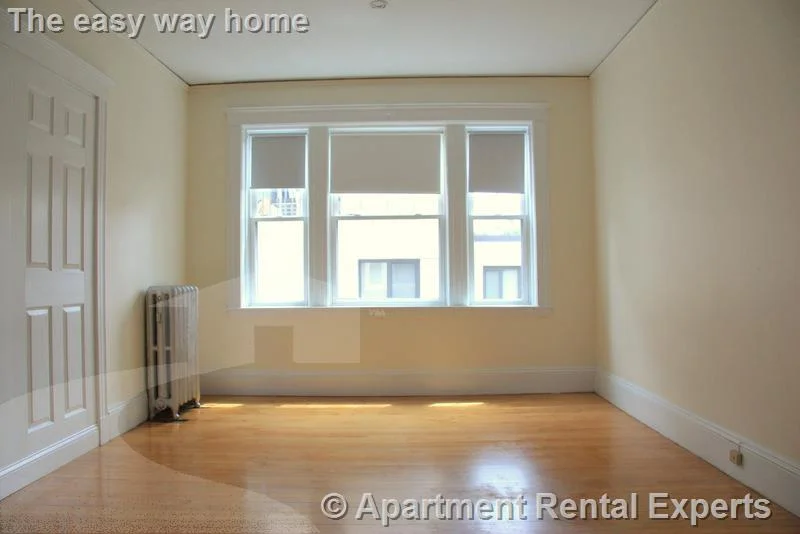 2 bed, 1 bath apartment for rent at 14 Centre St Unit G, Central Square — photo 8 of 16