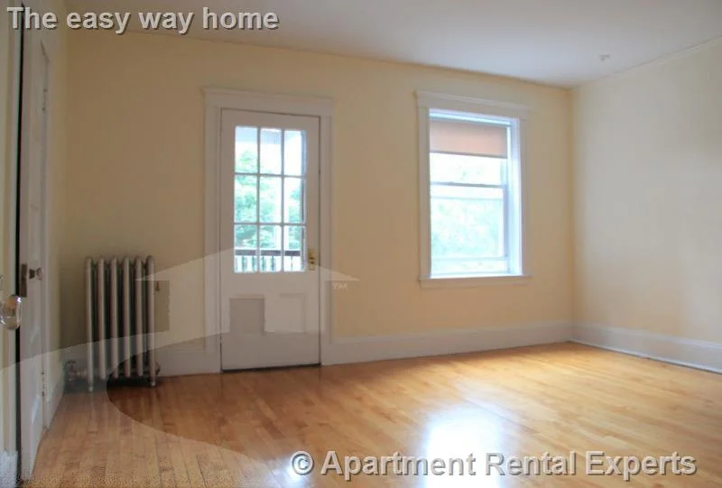 2 bed, 1 bath apartment for rent at 14 Centre St Unit G, Central Square — photo 10 of 16