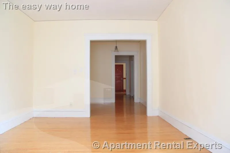 2 bed, 1 bath apartment for rent at 14 Centre St Unit G, Central Square — photo 3 of 16