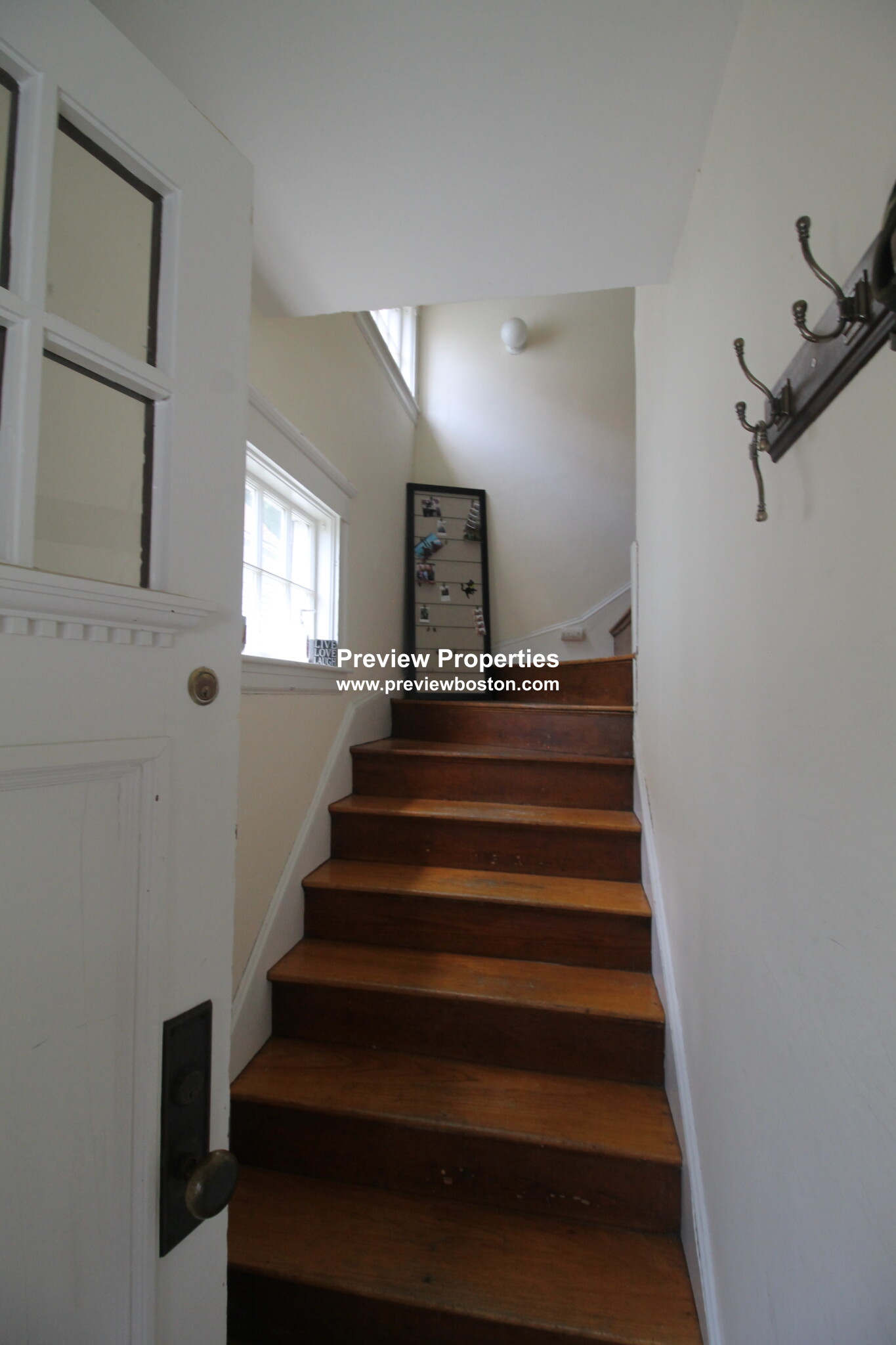 3.5 bed, 1 bath apartment for rent at 14 Champney St Unit 2, Brighton — photo 28 of 29