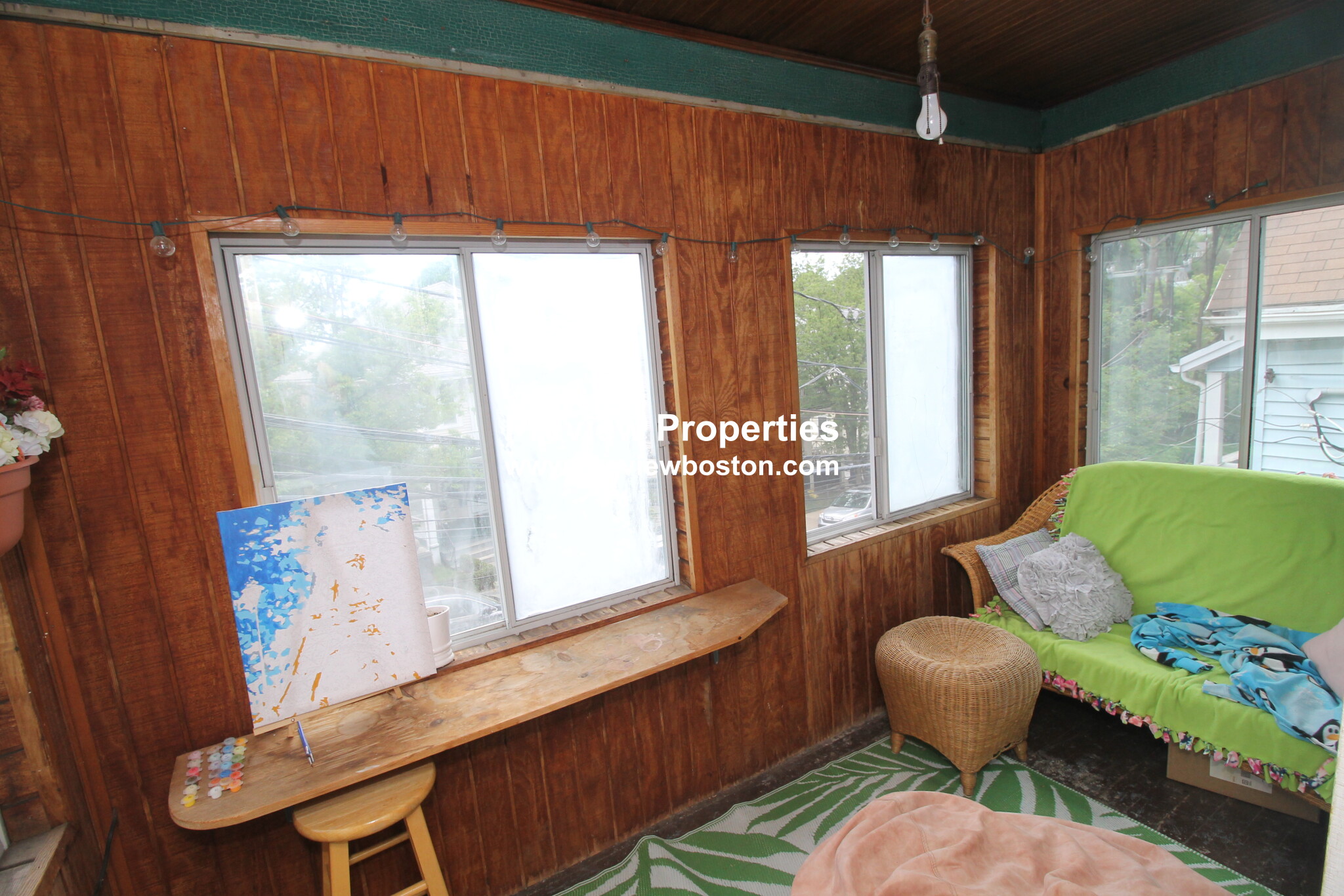 3.5 bed, 1 bath apartment for rent at 14 Champney St Unit 2, Brighton — photo 12 of 29