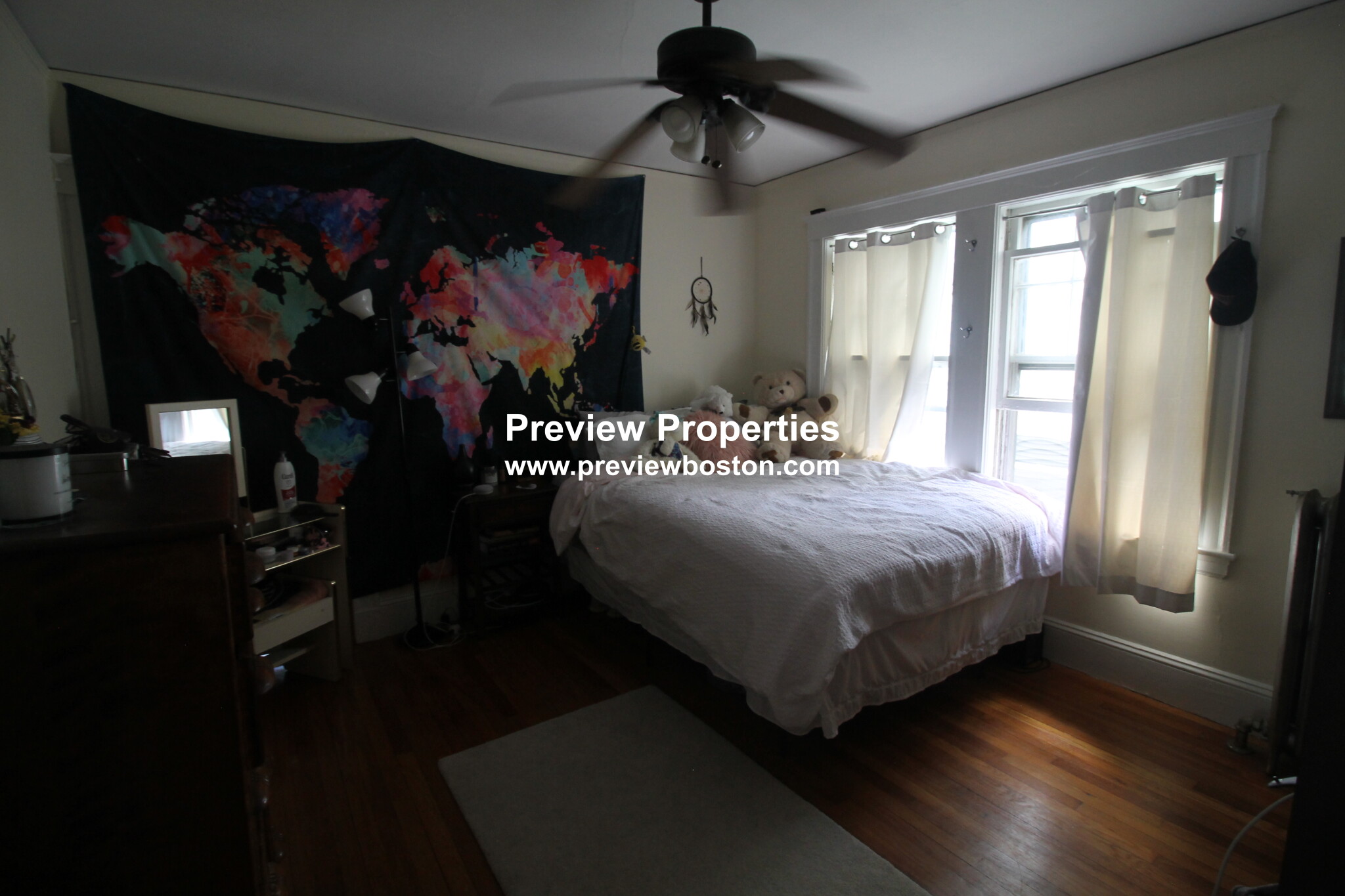 3.5 bed, 1 bath apartment for rent at 14 Champney St Unit 2, Brighton — photo 25 of 29