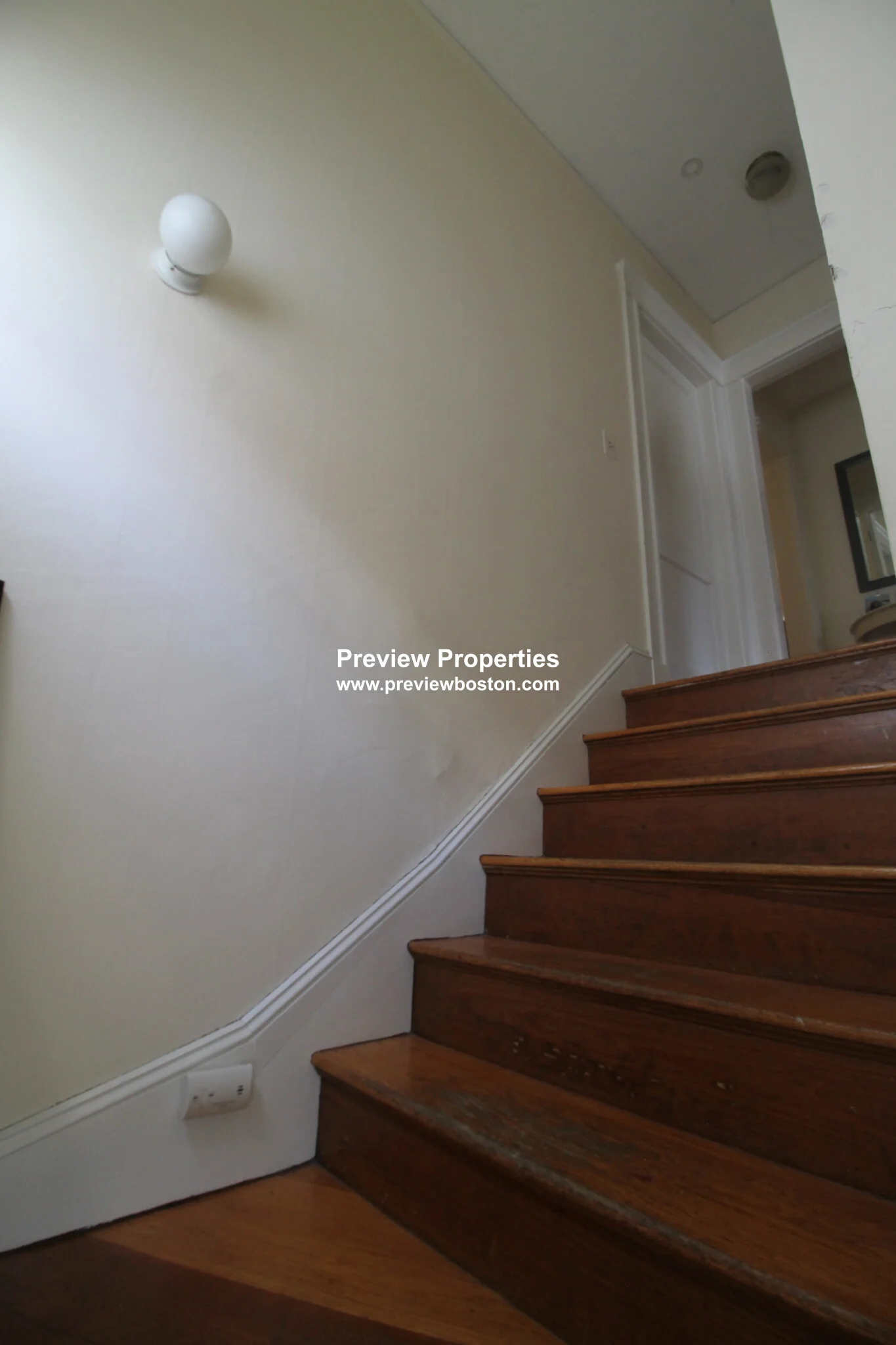 3.5 bed, 1 bath apartment for rent at 14 Champney St Unit 2P, Brighton — photo 29 of 29