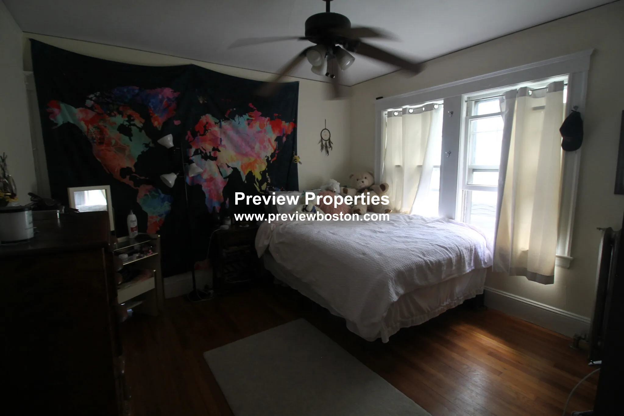 3.5 bed, 1 bath apartment for rent at 14 Champney St Unit 2P, Brighton — photo 25 of 29
