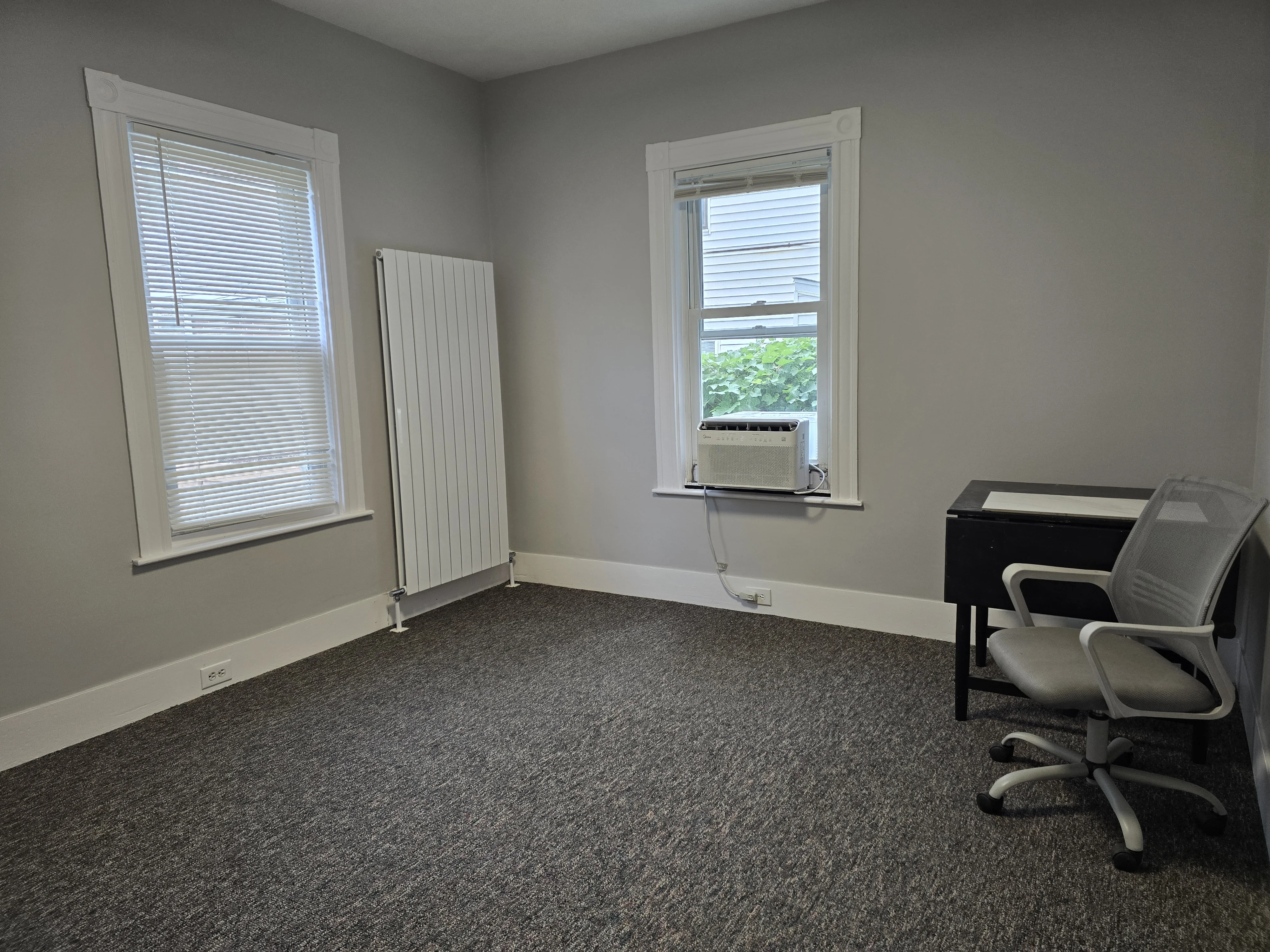 3 bed, 1 bath apartment for rent at 14 Charnwood Rd Unit 1, Spring Hill — photo 4 of 14