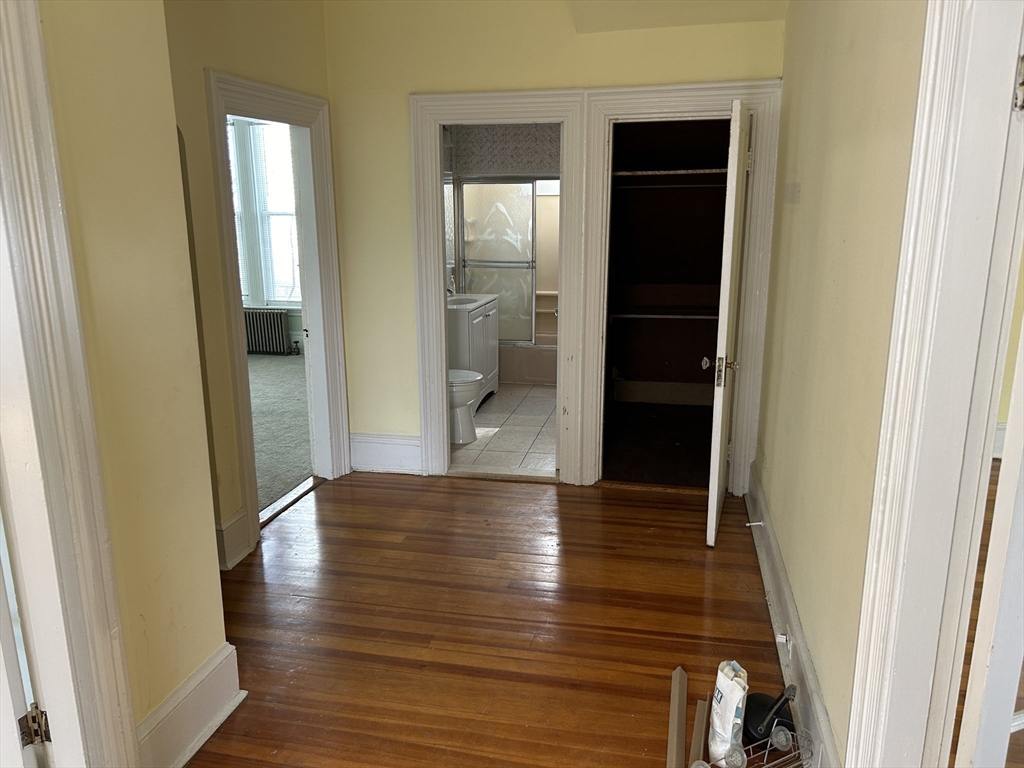 2 bed, 1 bath apartment for rent at 14 Cherry Unit 1, Somerville — photo 13 of 17