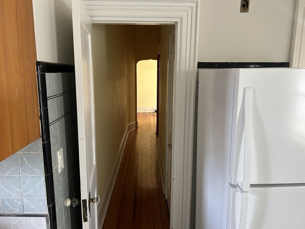 2 bed, 1 bath apartment for rent at 14 Cherry Unit 1, Somerville — photo 7 of 17